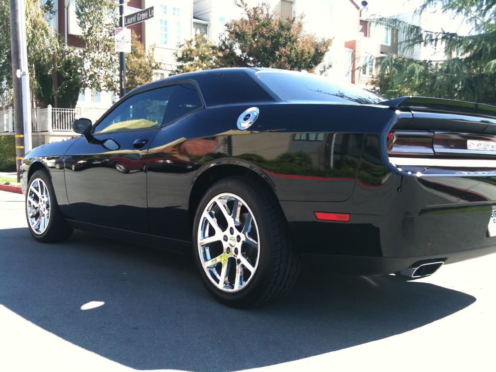 Pics/Vid of my 2011 RT with Smoked rear tail light Dodge Challenger Forum