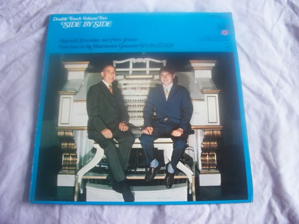 Reginald Liversidge / Peter Jebson - Entertain At The Manchester Gaumont Wurlitzer