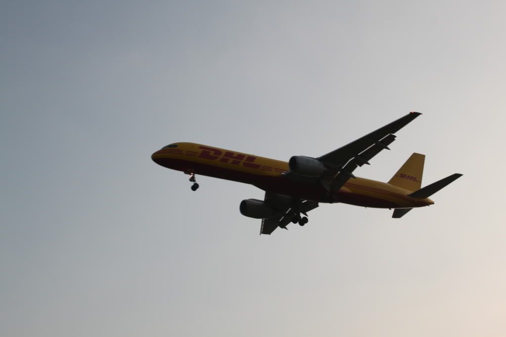 IMAGE: http://i205.photobucket.com/albums/bb190/dean190791/Aviation/IMG_0859.jpg