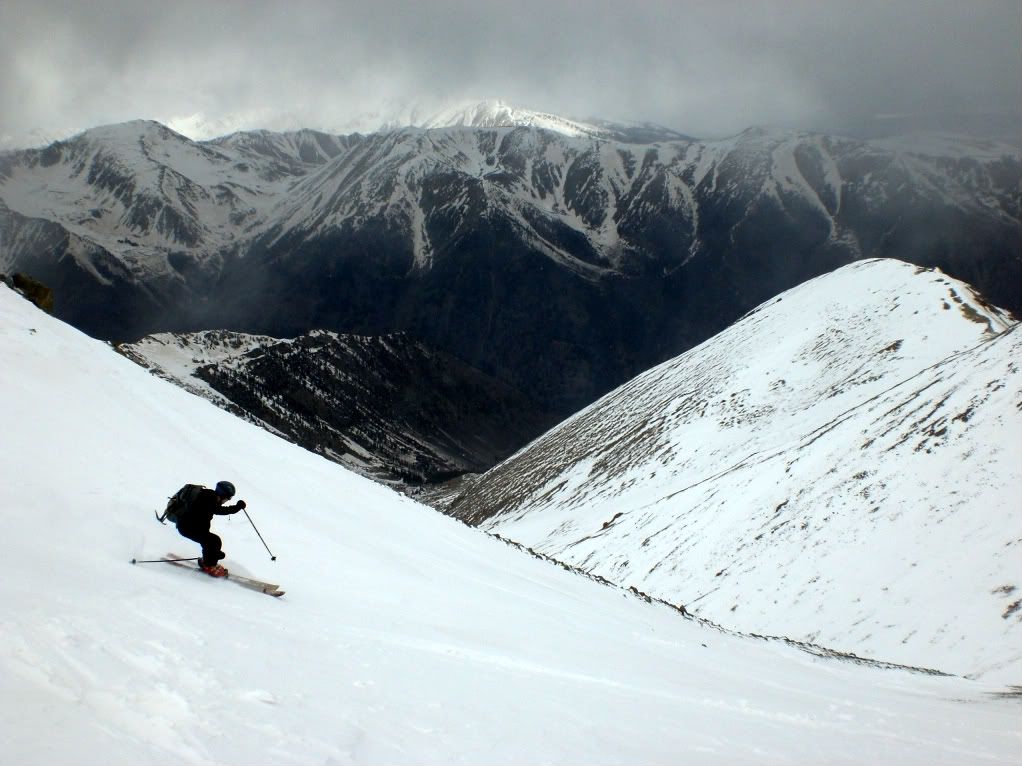 Ski: benners - Upper Northwest Gully (Photo: Carl Dowdy)