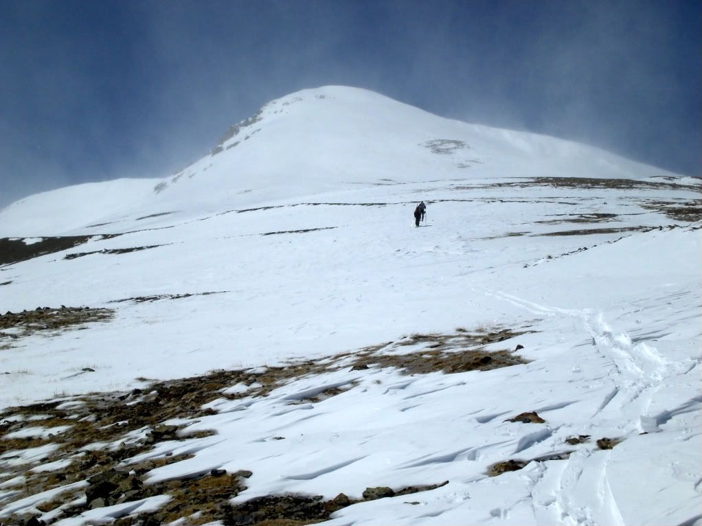 Mark and I below Lincoln‘s summit cone (Photo: Carl Dowdy)