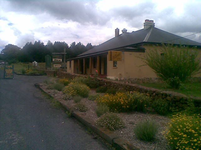 Beekeepers Inn