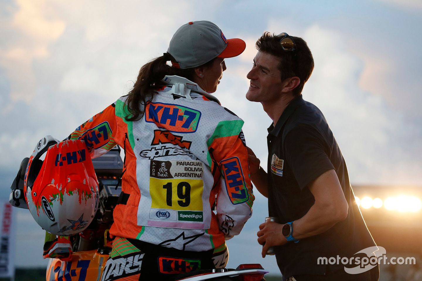 dakar-dakar-2017-2017-19-red-bull-ktm-factory-racing-laia-sanz_zpsfsrswrzo.jpg