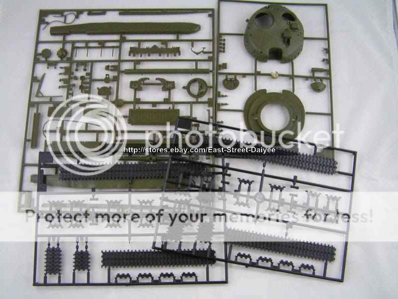 ZVEZDA 1/35 3552 T 72A T 72 Soviet Main Battle Tank  